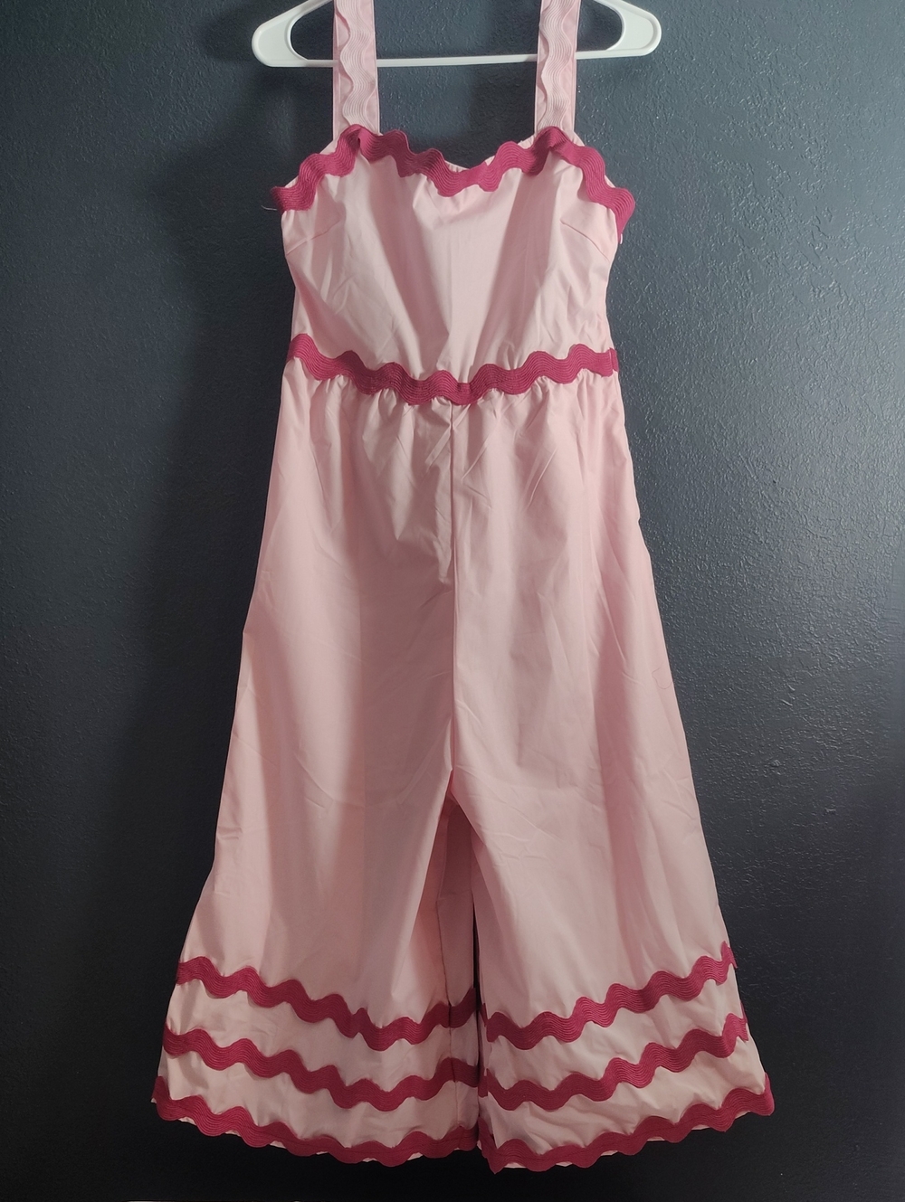 So Me Pink NWT Wide Leg Jumpsuit with Dark Pink Rickrack Trim Small